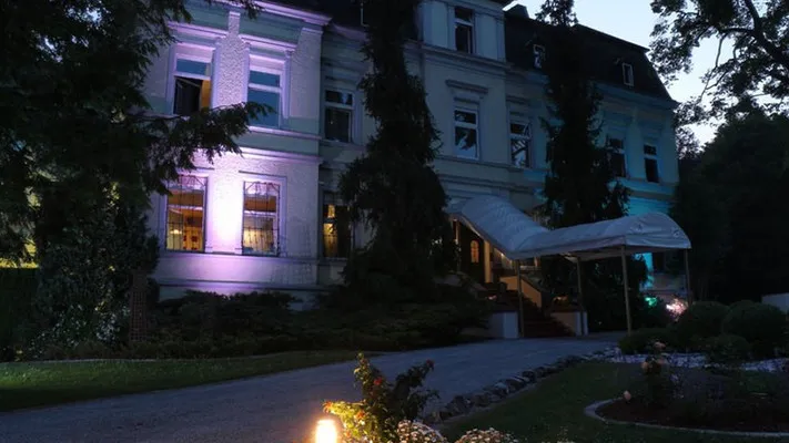 Parkschloss Dali Marsberg (D)